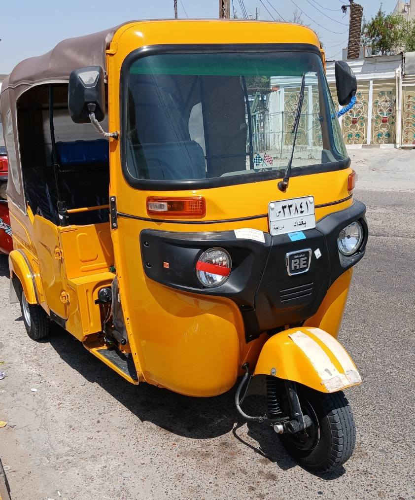 السلام عليكم  تكتك للبيع موديل 22 شهر ال11 كفالة عامة ما عدا شخوط موضحة بالصورة باسمي تحويل ثاني يوم رقم بغداد  تراي مال زيرو مال بيت والله  دهن درجة اولى تبديلة ب20 الف يشهد الله  تخم تاريات جديد مكاني الدورة حي المعلمين  ب9500 وبيها مجال ***********
