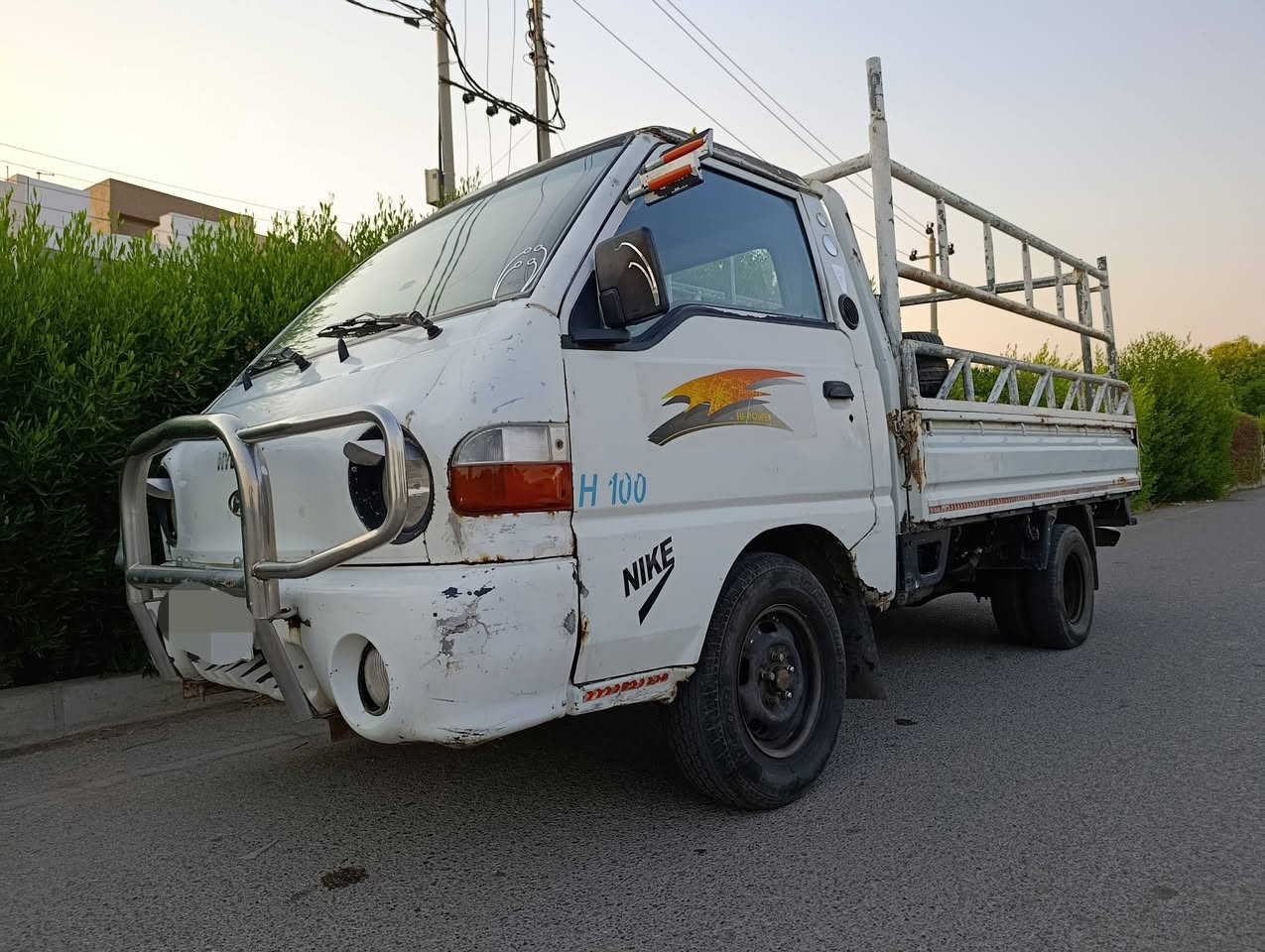 سيارة هونداي قردة سيارة نظيفة مكينه وكير واكسن وكهربائيات وشاصي نظيفة رقم اسود بغداد أبيع هل الموجود اتكفله بكلشي مكاني اربيل ((***********)) ...
