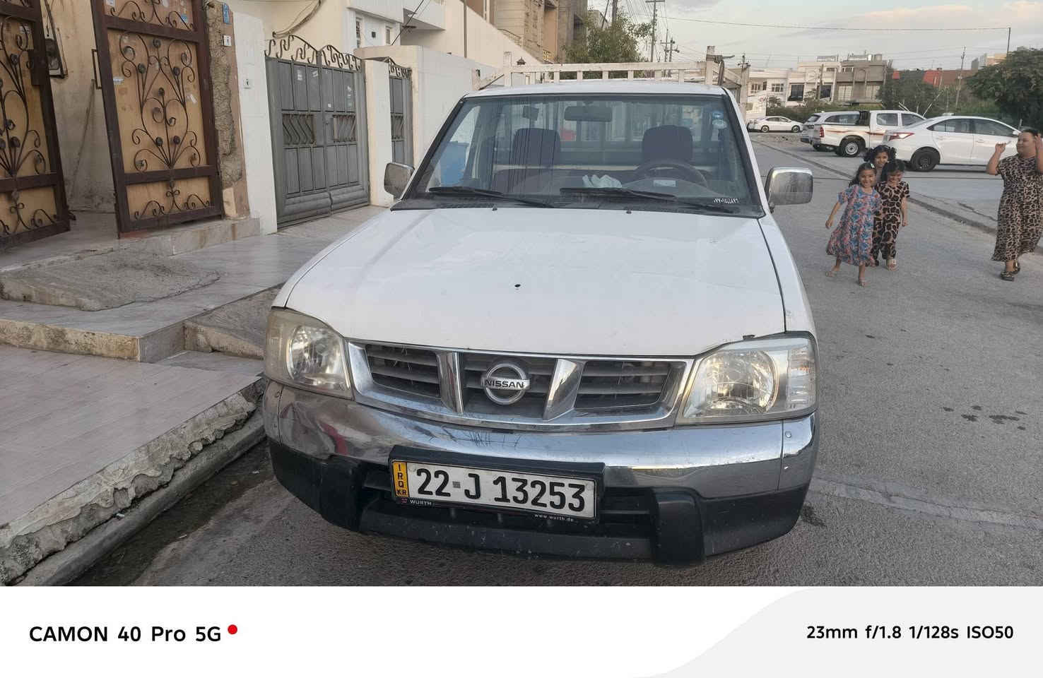 ئەم نیسانە بۆفرۆشتن  2010
***********
