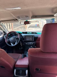 بيكب هايلوكس ٢٠١٦ 4W اوتو ماتيك سياره كفاله عدا البنيد مبدل بلادي بدون...