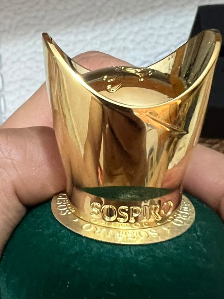 فيبراتو مستخدم منه ١٥ مل فقط ماخذه من ضفاف بغداد شرط تجي تفصحه بايدك يلا تشتري وهذا رقمي *********** مكاني بغداد الراشدية
