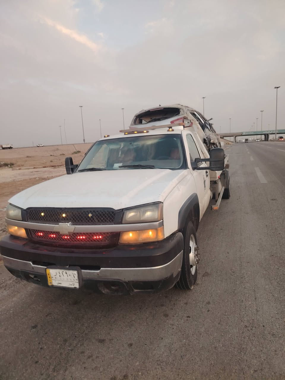سلام عليكم لبيع سلفادور مديل٢٠٠٣ بسنويه كرين صال ***********
