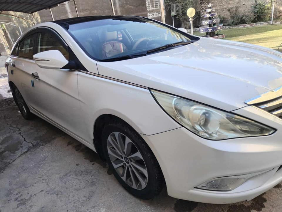 السلام عليكم
سوناتا 
2013
خليجي
بانوراما
رقم اربيل الماني
السعر 118$ قابل للتفاوض
العنوان النجف الاشرف / قضاء المناذره
***********
