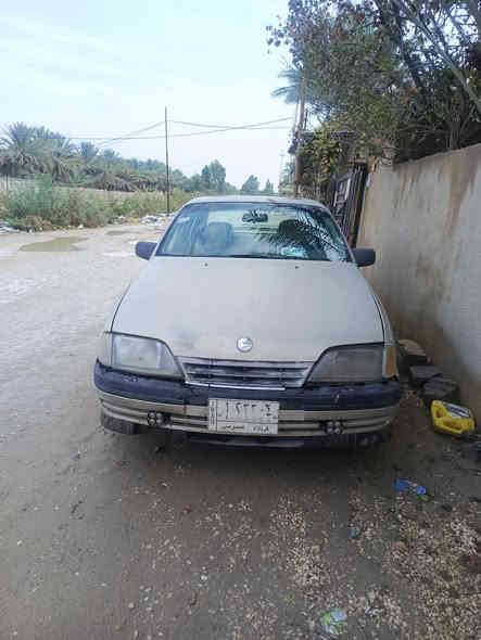 أوبل اوميكا موديل 92 مراوس حسب القناعه محرك كير حدادية خير من الله سنوية 26 والكشر  مثل ما موضح بصور//////***********
