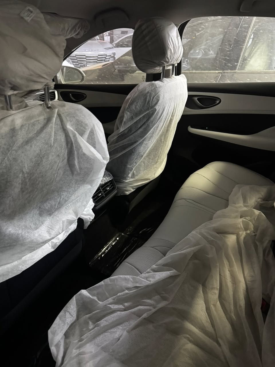 سيل 05
موديل 2025
داخل ابيض
والسعرررر 🔥🔥🔥 
بشرط احسن سعر تحصله 
للاستفسار📲

اريزونا لبيع وشراء السيارات 
حي الاعلام مقابل علي فون
***********
***********
***********
