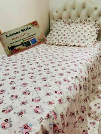 فرشات نفر • حسب الطلب • ألوان متعددة