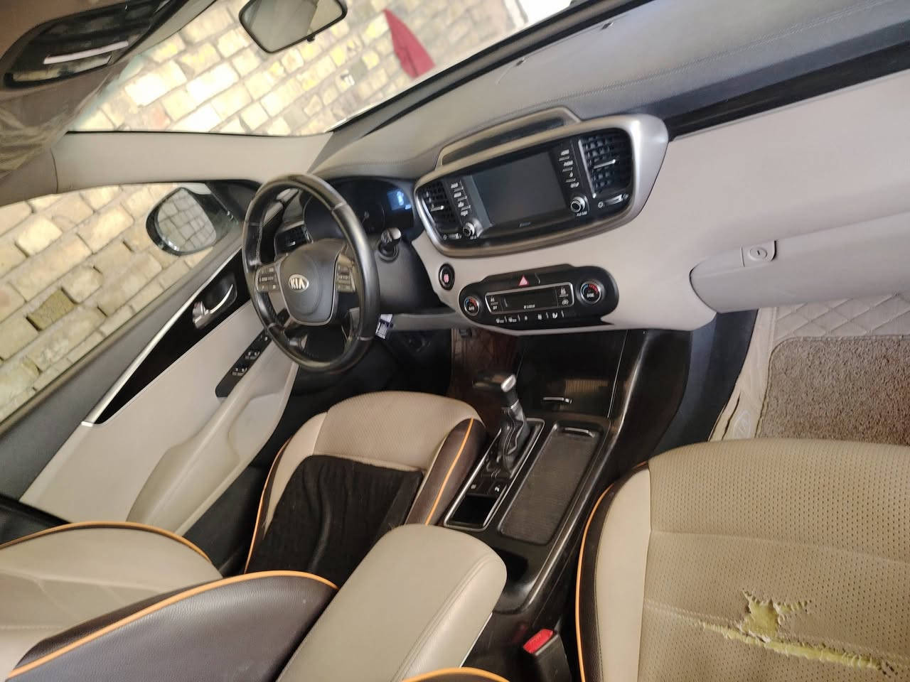 السلام عليكم 🌹
سورنتو خليجي مديل2018
للبيع مكفوله من الدعاميه إلى الدعاميه ماعدى شبر بلبنيد
مكينه 6سلندر
7راكب
كشنات الاماميه كهربائيه
3قطع تبريد
قماره زجاج
رقم أربيل باسمي شخصياَ
السعر؛255
رقم التليفون؛ ***********
