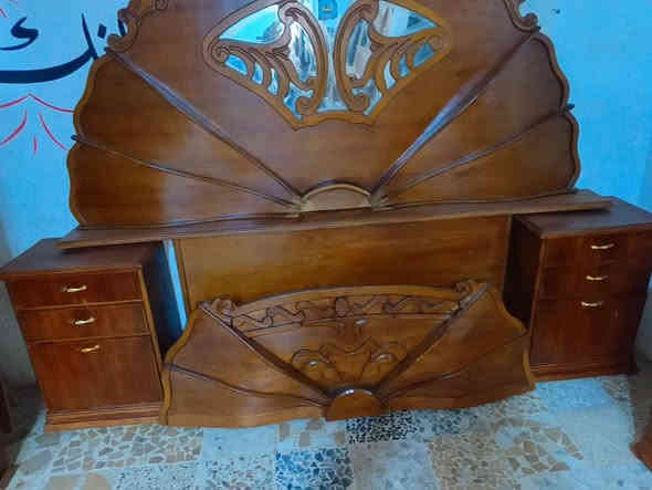 غرفه.خمسة.ابواب.نظيفه.قنصور ارتفاع.مترين.ظهر.جمبر.السعر425.العنوان.حي.تسعين.نهاية.حي.صدام.*********** موصل
