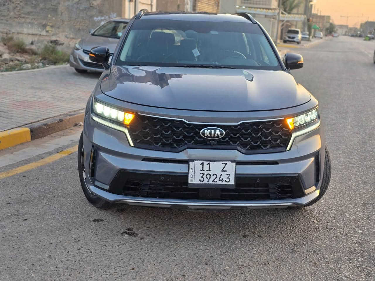 السلام عليكم من رخصة الادمن سورنتو 2023 وارد أمريكي كلين تايتل السيارة فول مواصفات عدة البانوراما السعر 42 مليون العنوان كربلاء رقم الهاتف ***********
