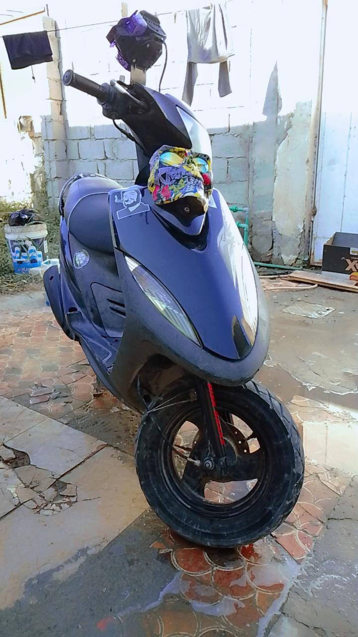 السلام عليكم .
ماكـس بلادي 2007
صالنصة بلادي + كاربون فايبر
شلعـة + معدل تجي بعينك وتشوف .
سعرها 700
التواصل او عبر الرقم ***********
مكاني مسيب حي العسكري
