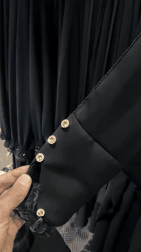 هذي العبايه صدك سوادها فاحم وفرنا الكم عرض خاص على العباءة الزينبية سوادها فاحم ومتلم تراب ومتوفر بيها جميع القياسات وبسعر مناسب :
📞 للطلب والاستفسار:
📱 ***********
أو راسلونا عالخاص او الواتساب 📩

#love

#photography

#fashion

#food

#instagood
