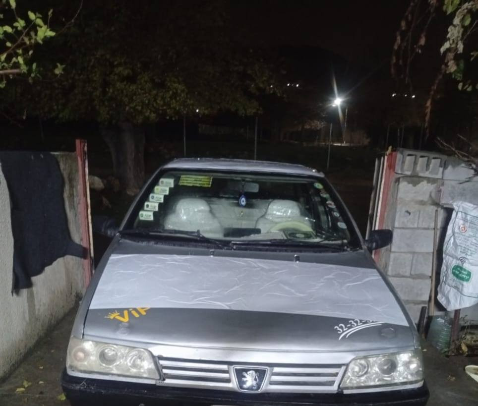 بيجو روئ رقم كركوك تحويل موديل 2006 سياره جاهزه محرك وكير ابشرط تخم تأير باتري جديد كهربائيات كولها شغله سياره جاهزه السليمانية, العراق


**إذا كنت صاحب هذا الإعلان وتريد حذفه لأي سبب، رجاءا أرسل رسالة إلى الدعم الفني**