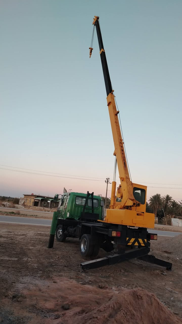 كرين ٧ طن مكفول البيع ***********
