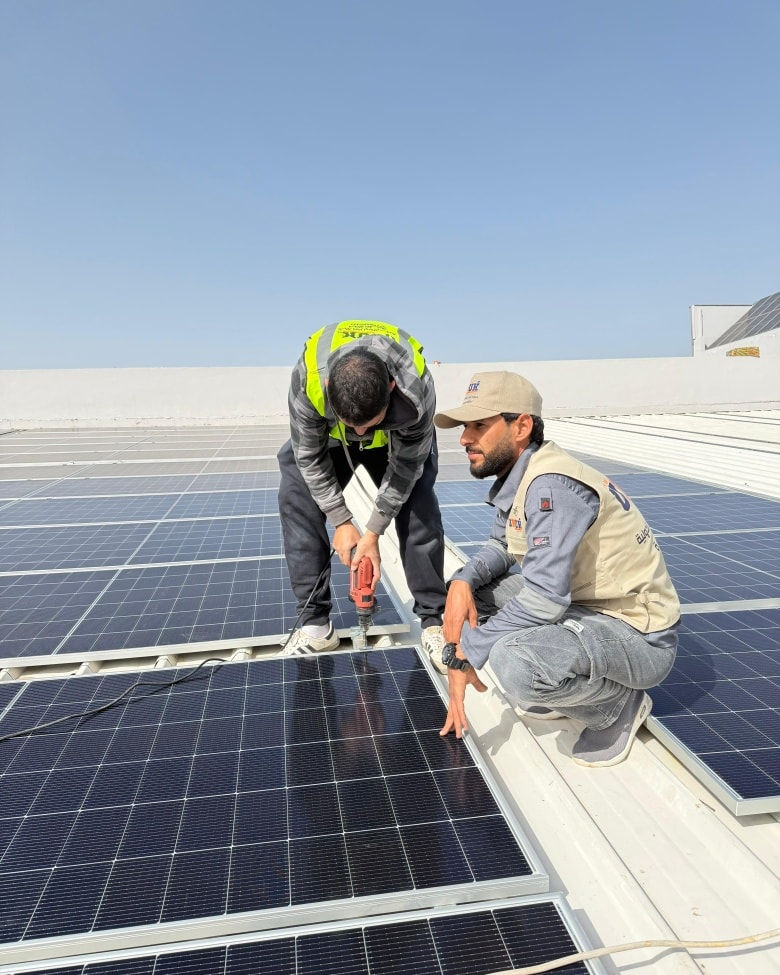 لوحة فنية هندسية ترسمها كوادرنا في محافظة كربلاء المقدسة . حيث يلتقي الإتقان الهندسي مع الدقة في التنفيذ . ضمن مشروع طاقة شمسية نُفذ وفق دراسة مدروسة وبإشراف مهندسين مختصين.
ليجسّد التزامنا بالجودة ويعكس ثقة عملائنا.
للتواصل والاستفسار 📩 
*********** 📞 ***********
📍موقعنا :-
بغداد -الكرادة خارج -قرب المسرح الوطني
ذي قار -الادارة المحلية -قرب جمعية الكوثر

 #منظومات_شمسية #الطاقة_الشمسية #تنفيذ #مشاريع_العراق #استثمار_ذكي #العراق #الناصريه
