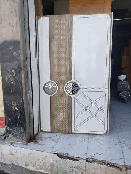 غرفة كلش نضيفة شراي تعال حملة ٣٦٠ الف مجال قليل للشراي مكان كركوك
***********
***********
