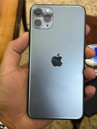 ايفون 11 برو ماكس • مراوس