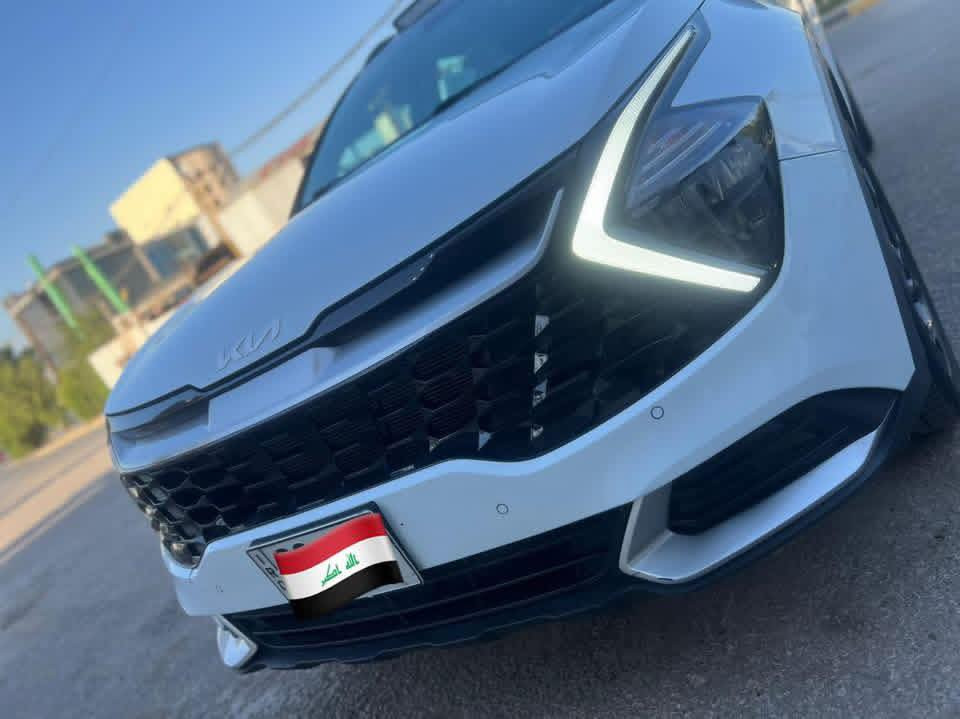 بيع كيا سبورتج موديل 2024
مكفولة كفالة عامة 
بأسم شركة معروفه في اربيل 

اضمن لك الوكاله او التحويل باسمك

ماشيه 16 الف بعدها على وضع الشركة 

المواصفات:

فول مواصفات

•محرك 2000 دوش 

• ⁠بانوراما

• بصمة تشغيل + تشغيل عن بعد+ جنطة كهرباء+ مري شفط

• مقاعد أمامية كهرباء مع تدفئة وتبريد 

* شحن وايرلس

* تدفئة الاستيرن 

• كاميرا خلفية

• حساسات أمامية وخلفية

• تبريد قطعتين

• درايف مود - أوتو هولد - نظام منحدرات

• هاند بريك بصمة

• مرايا كهربائية

• بصمة ترحيب

٠نقط عمياء بالمري

السعر 247 ورقه وبيها مجال  قليل حك الجيه 

***********
