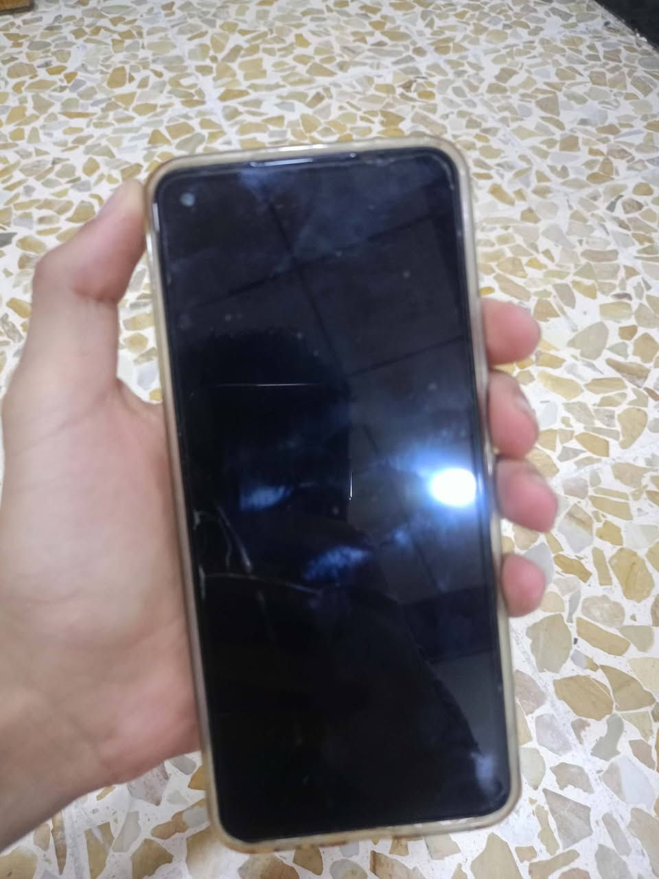 سلام عليكم موبايل للبيع انفنكس هوت 10
ذاكره 128
رام 4 
بطاريه 15200 يعني شحن يطول يوم كامل 
بوبجي 40 فريم شرط 
سعر 60 وبي مجال للشراي 
متواجد ع خاص


**إذا كنت صاحب هذا الإعلان وتريد حذفه لأي سبب، رجاءا أرسل رسالة إلى الدعم الفني**