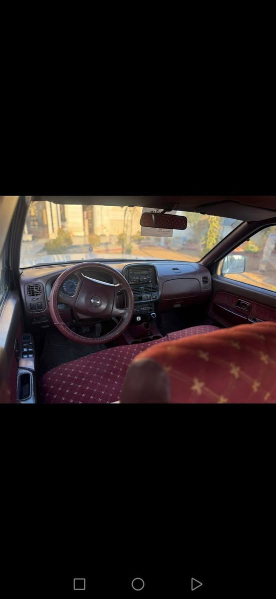 السلام عليكم
للبيع نيسان 2011 رقم صلاح الدين دولي محرك مامفتوح 
فول نضافه مال جناي السعر ١٢٧
‏‪***********‬‏
