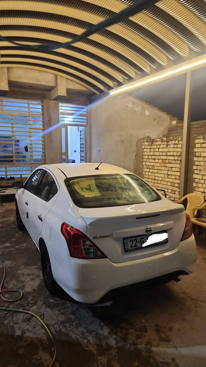 سلام عليكم 
نيسان موديل 2025
ماشية 30 الف حقيقي 
بيه جاملغ خلفي جه اليمنه مصبوغ 
وقبق جنطه مبدل اصلي تفصيخ نفس الون 
 وبيه بارد بدايه البنيد على كعد اصبع 
وبيه رصعه بجه ثانية  
سعر 122$
مكاني بغداد الحسينية مال راشدية 
***********
