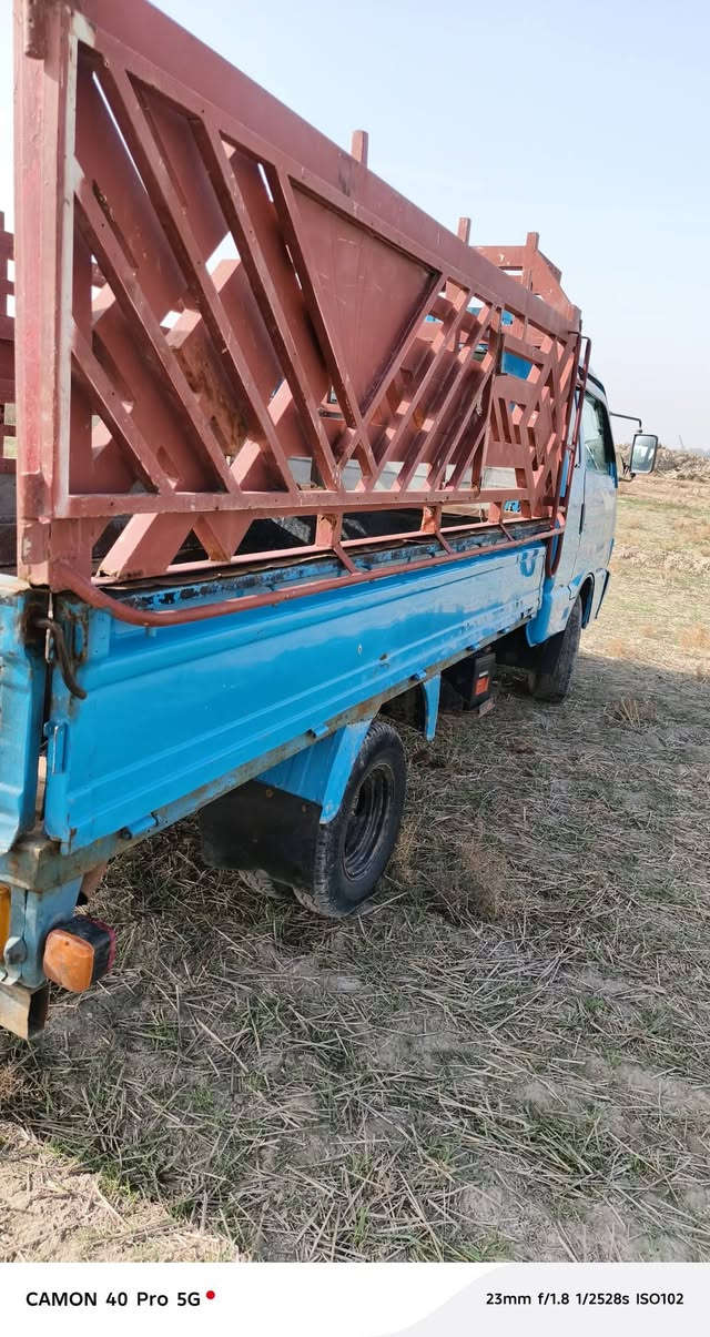 كيه موديل 95 سياره جاهزه سنويه نكليزي كير مكينه شرط كهربائيات جاهزه باتر جديد تخم تاير سنويه 3030 سياره حلوه مال جناي /***********//***********
