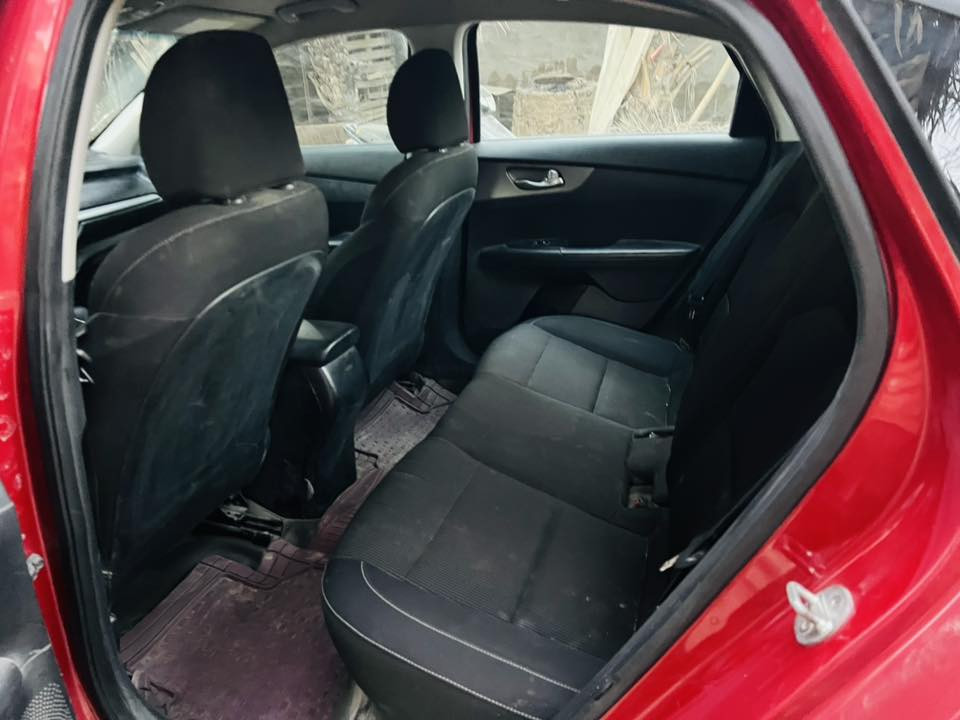 سياره فورتي ٢٠١٩
سعره132بيه مجال 
كلش موجود بل صوره حدث مال امريكا والسونار مكان السياره بغداد الغزاليه 
***********
