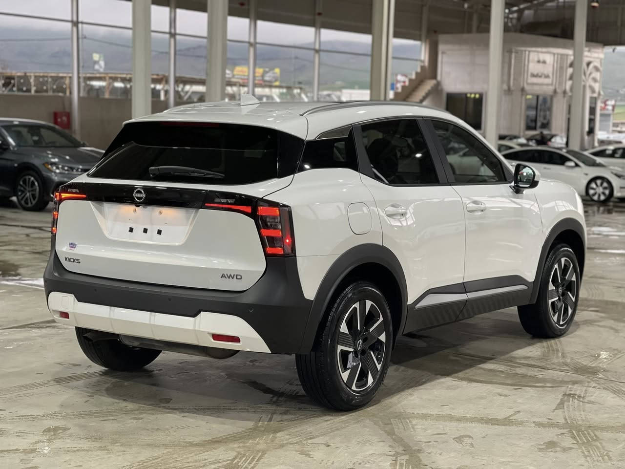 Nissan Kicks  2025 SR
سعری ١٨٢ گەڵا  معامەلە 
کاتی نەشکاوە ٣ مانگی لەگەڵە
سەیارەکە کلینە  بێ بۆیاخ 
٤ بستۆنی  مەکینە  ٢٠ بێ تۆڕبۆ
  ٥٠٠٠ هەزار کیلۆمەتر ڕۆی شتوەیە
فول مواسەفات 
دەبڵ ئەکسل 
پانۆراما
ڕادار ٣٦٠ ده ره جه
کامیرا 
بەسمە 
کوشن هیتەر 
سوکان هیتەر 
٣ شاشە
دەبڵ گێڕ
برێک  بەسمە 
ئۆتۆ هۆڵد
٣مۆدی لێخوڕین (سپۆڕت ،ئیکۆ ،نۆڕماڵ)
وایەرلێس چارج
سوکان ڤۆلیۆم 
تەحدید سورعە 
سەیارەکە لە سلێمانیە 
ژمارەی موبایل ***********
——————————————
نيسان كيكس ٢٠٢٥ SR
سعرها ١٨٢ ورقة وبيها مجال 
رهقهم كاتي بعد ٣ شهور 
سياره كلين تايتلً  بدون سبوخ بدون تبديل
 ٤ سلندر محريك ٢٠ بدون توربو
٥٠٠٠كيلومتر ماشيه 
فول مواصفات ١/١
دبل اكسل
پانوراما
رادار ٣٦٠ ده ره جه
كاميرا 
بسمه
كوشن تدفئة 
سترين تدفئة 
٣ شاشة عداد إلكتروني 
دبل گير
بريك بسمه
ئوتو هؤلد
٣نيظام قيادات ( سبورت ،ئيكو،نورمال)
وايرلس جارج مال موبايل
تحكمات ستيرن
تحديد سورعة
مكان سليماني
رقم هاتف ***********
