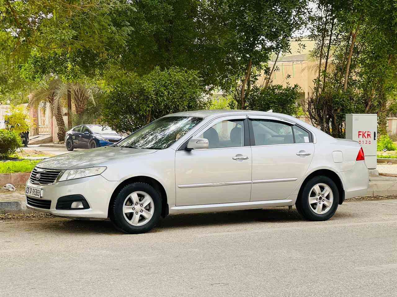 اوبتما مديل 9 خليجي سعر 103وبيها مجال الاستفسار  *********** مكفوله من ضربه وتبديل بيه قطعتين صبق كلير بدون حادث سيارة جديدة وجاهزه مواصفات كامره خلفيه تحكم استيرن جيتهين داخل جلد اشاير مري حداديه تخم تارير مثبت سرعه تبريد تدفئه شغال مكينه وكير مكفولات 2000دوش سياره جديده بمعنه الكلمه مكان سياره كربلاء
