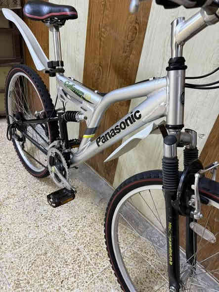 دراجة هوائية Panasonic  ياباني 🇯🇵 

قياس 26 جبلي دبلين 

المعدن  ألمنيوم 

المكينة 3/7

السستم شيمانو ياباني 

السرج Panasonic 

الدراجة كلها مختمه Panasonic

نسبة النظافة 100‎%‎

السعر 170 ألف دينار 

عنوان المحل موصل أيمن تقاطع شارع كنيسة الساعة🚴🚴🏻‍♂️

يوجد توصيل 🚚 كافة محافظات العراق 🇮🇶 

☎️***********
