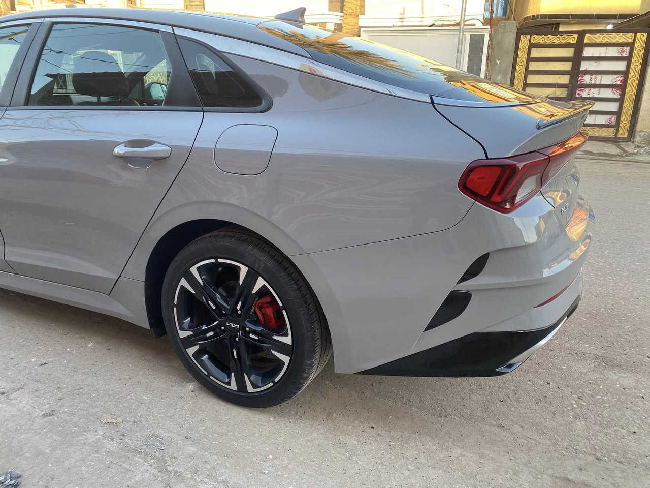 للبيع K5 موديل 2023 اللون اسمنتي وارد امريكي ظرر جاملغ وبنيد ومبدلات نفس اللون مال تفصيخ
جي تي لاين فول مواصفات عدا الفتحة
المواصفات //
-بصمة تشغيل +بصمة ابواب+تشغيل عن بعد+نظام ترحيب+ سايد بريك بصمة
-شاشة كبيرة كار بلي+كاميرا دوارة+رادارات امامي وخلفي وجانبي+اشاير مري+تحديد مسار
-كشنات جلد+كشن كهرباء+كشنات تدفئة+شحن واير ليس+ثلاث انظمة قيادة
-استيرن D +شفتات ستيرن+فول تحكمات
-لدات لايت وبك لايت
السعر/167 ورقة
للأتصال/***********
