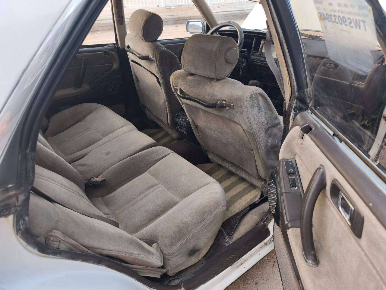 سلام عليكم شباب هارتوب للبيع مكفوله كص ونقل جثه
مديل  1991 
لونه ابيض 
كهربائياته كله شغاله 
سمكره جديده 
صبغ جديد 
حداديه زينه 
رقم نجف الماني 
مكينه كير مكفولات 
سنويته 2027
سعر 45 وبيه مجال
***********
