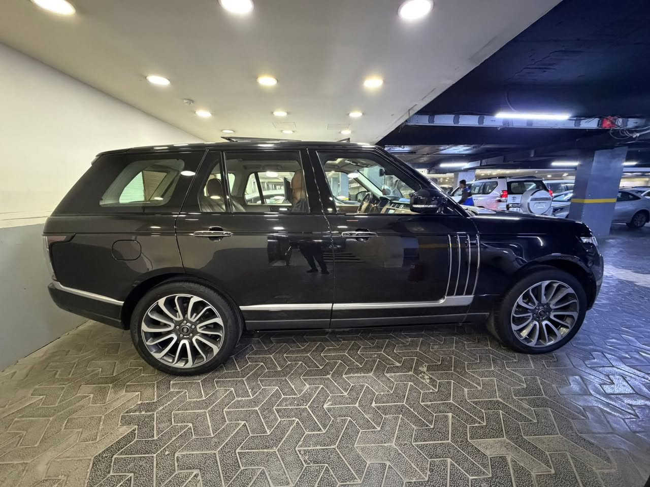 بيع او و مراوس
رانج روفر فوك اوتوبيغرافي خليجية وكالة سردار

موديل 2014

جديدة لوك عليها إدامة شاملة

داخل جلد

كشنات مساج 

جكات و دوسات كهرباء

بانورما قماره قماش

ثلاث شاشات  وكشنات خلفية مساج
معروفه مواصفات الرانج 
العنوان / بغداد زيونه
سعره 33$
ماشيه 66 الف سياره جديده 
على ايد وحده من الوكاله ماخذيه بسنته 
الهاتف /***********
