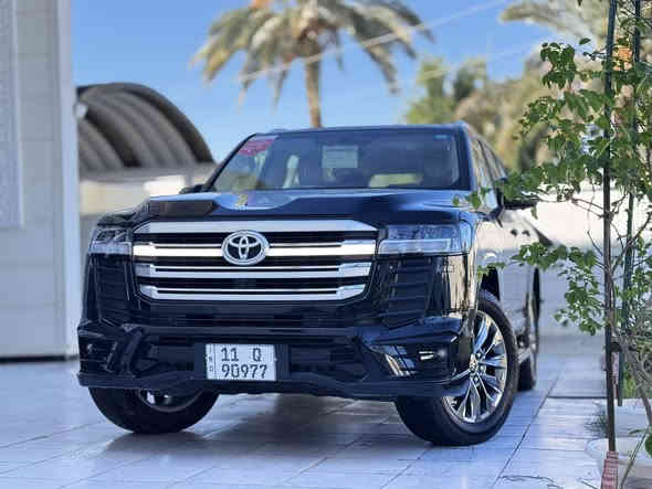 ﷽
بسعر مناااااااسب جداً 
‏‎سلام عليكم 
 للبيع او مراوس 🌹
� لاندكروز بريم 2024 GXR -Limited 🌟
🔹 المواصفات العامة:
 • موديل: 2024 
 • المكينة: 4000 CC تنفس طبيعي 
 • ماشيه  فقط 0 كيلو – زيرو
 • رقم بغداد بأسمي 
 • مكفولة من كلشي حته من الجكة 
مغلفه PPF بالكامل 
حته الجام تغليف اصلي ابو الضمان 
🔹 الرفاهية والتجهيزات:
باب خلفي كهرباء 
كراسي كهرباء 
4 كامرات 
شباك LED 
3شاشات ام التطبيق 
كراسي تدفئة 
مري شفط 
شاحن لا سلكي 
سايد بريك دكمة 
اوتو هولد 
3 قطع تبريد
 • تبريد  للكشنات الأمامية 
 • شاشات خلفية
 • نظام تحكم منفصل بالتبريد للمقاعد الخلفية
 • شاشة وسطية كبيرة ونظام صوت فاخر
 • فتحات USB، بلوتوث، أنظمة أمان حديثة
🔹 الحالة:
✨ سيارة للذوّاقين فقط 
🚗 السيارة زيرو تماماً                         

لاستفسار الاتصال ع الارقام التالية 📲📲
             ‏ (  ***********   )
