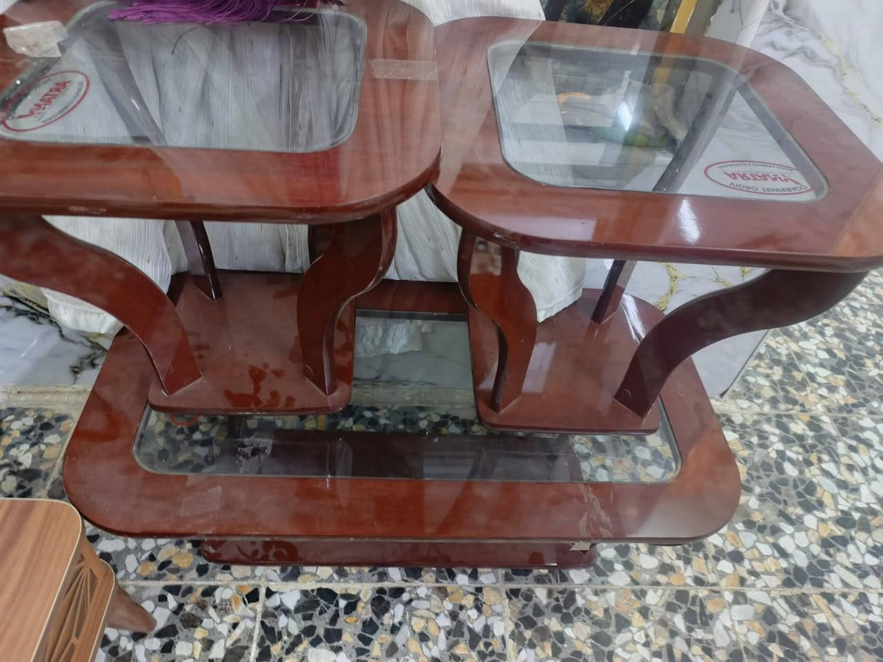 سلام عليكم اغراض بيت نظيفه جدا المكان مدينة الصدر اي استفسار خاص او اتصال ***********

