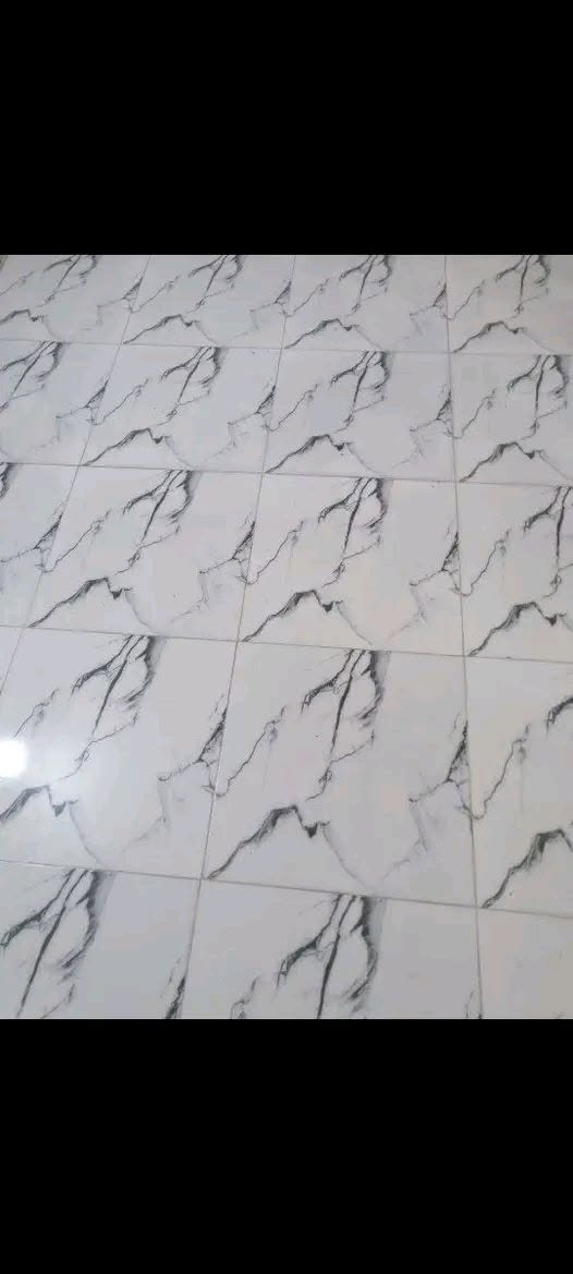 سلام عليكم تطبيك سراميك ارضي جداري بليوميه ع المتر مكطوعه بيعجبك‏‪***********‬‏
