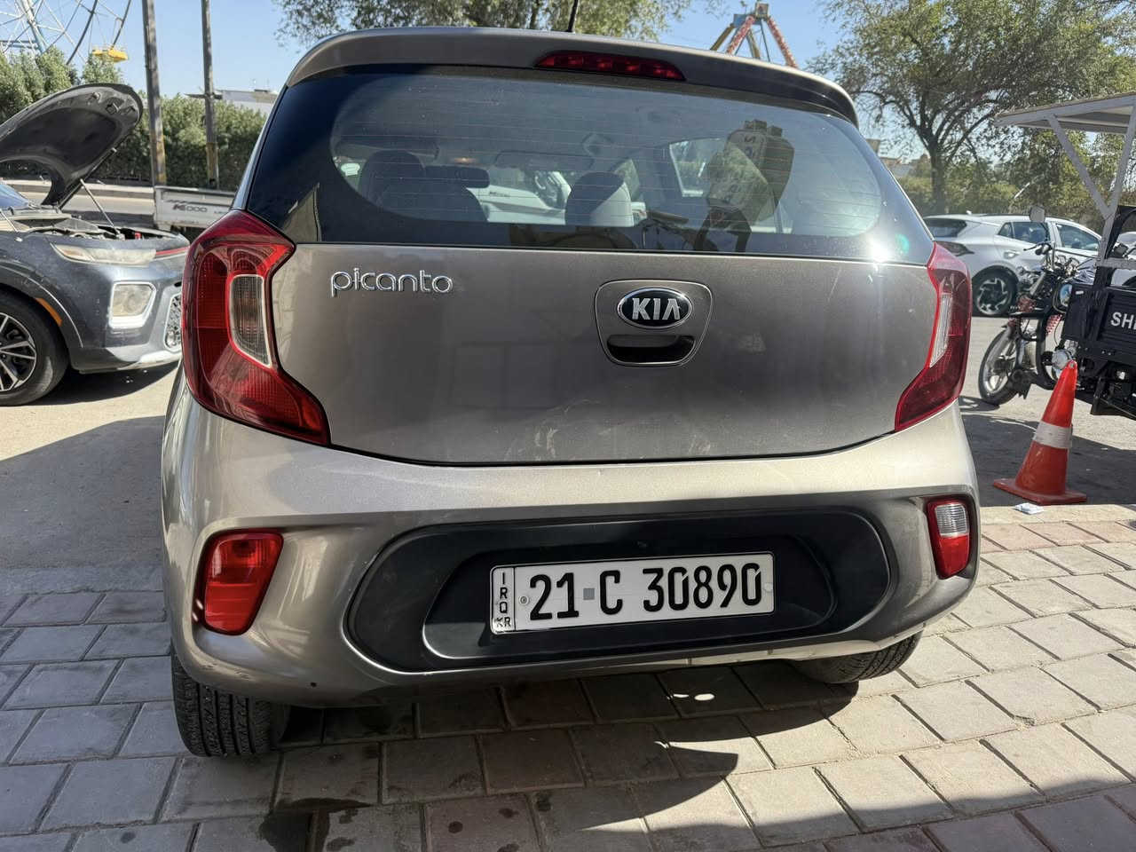 سلام عليكم سياره بيكانتو موديل 2018 سياره ماشيه 52.000 تحكم استيرن 4 اوتماتيك جام كامره (سياره باسمنا) صبغ مابيها بارد مابيها 4 اسلندر 
عنوان بغداد شارع فلسطين  
السعر : 98
للاستفسار: ***********
