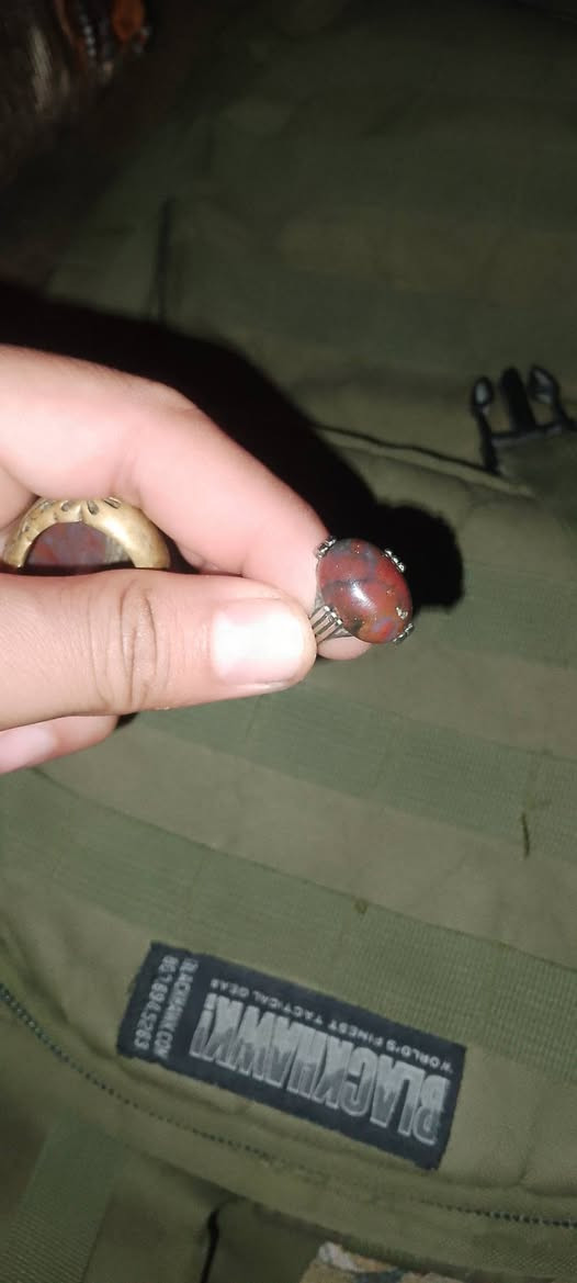 محابس قنداش بيع هل موجود يشهد لله جبير صاحبه يكول قاطع نزف اني بيع هل موجود كلشي ماعرف عليه ولا عرف بيهم 40 زوجهم وخذوهم


**إذا كنت صاحب هذا الإعلان وتريد حذفه لأي سبب، رجاءا أرسل رسالة إلى الدعم الفني**