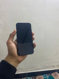 آيفون ١٣ • بطارية ٨٩ • شاشة مشروخة