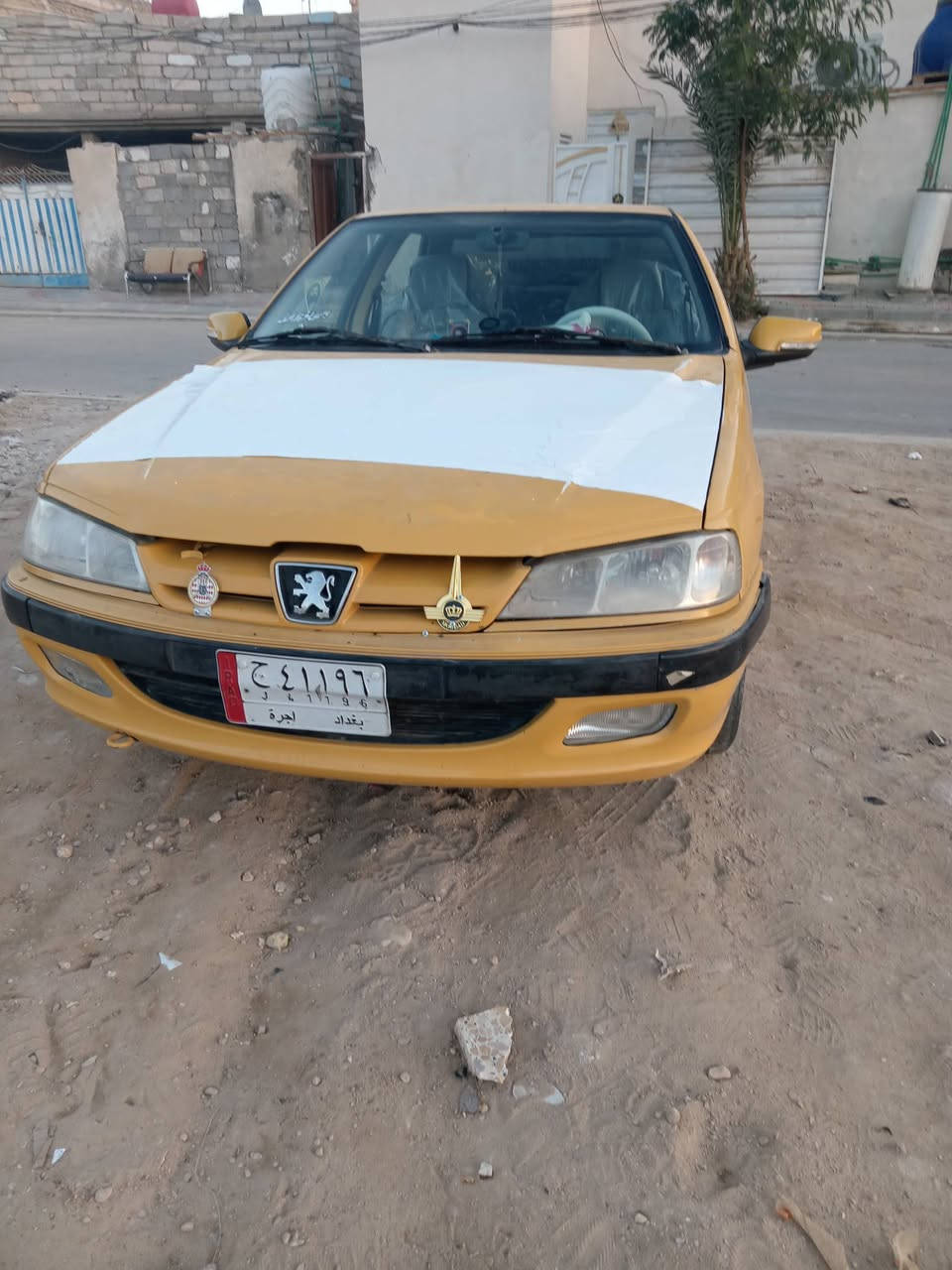 السلام عليكم
بيجو بارص 2015 السياره كفالة عام ما عدا شبر بالجاملغ الامامي تبريد تدفئه شغالات 
رقم مشروع وطني ٤٧ وبيه مجال مكاني كربلاء 
خاص ما متواجد 
***********
