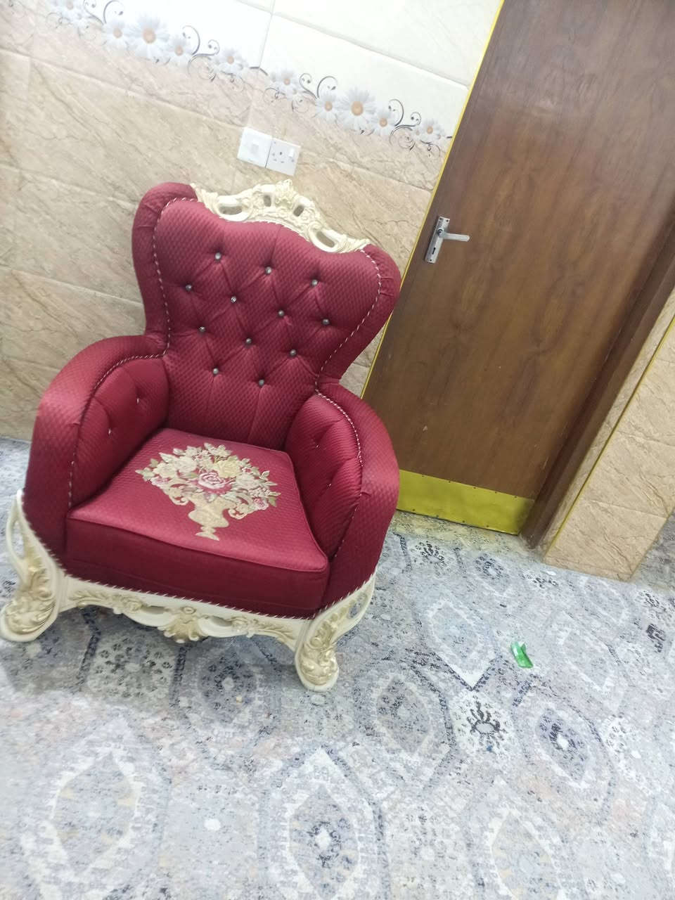 السلام عليكم تخم زان تركي 10 مقاعد كاونتر قطعتين مرمر مع جهاز تمرين مال جسم وغراض صالون مكاني بغداد اكو توصيل رقمي واتسب ***********
