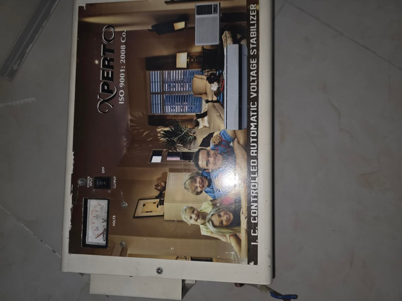 السلام عليكم عندي رافع قدره عدد ٢ الأول نوع بدر يرفع من ١٠٠ فولت سعره ١١٥ الف والثاني هندي يرفع من ١٤٠ فولت سعره ٩٠ العنوان كوفه شارع عبد العال مقابل جامع العلياوي ***********

