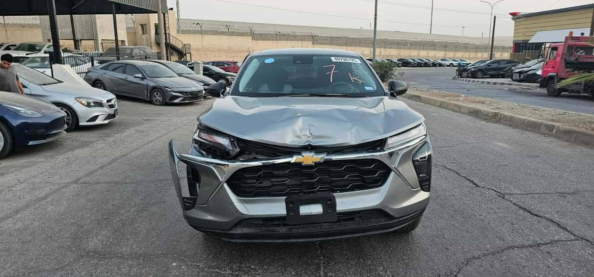 السلام عليكم
تراكس موديل 2025
السياره بعمان المنطقه الحره عارضها للبيع بسعر 70 ورقه قفل تدخل باسبوع من تاريخ الشراء
الضرر موضح بالصور
ماشيه 1600 مايل
سويج السياره
كب ويل
شاشه كبيره
وبقيت المعروفه للتراكس
العنوان بغداد طوبجي *********** بغداد, العراق
