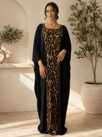 ملابس • جملة • توصيل محافظات