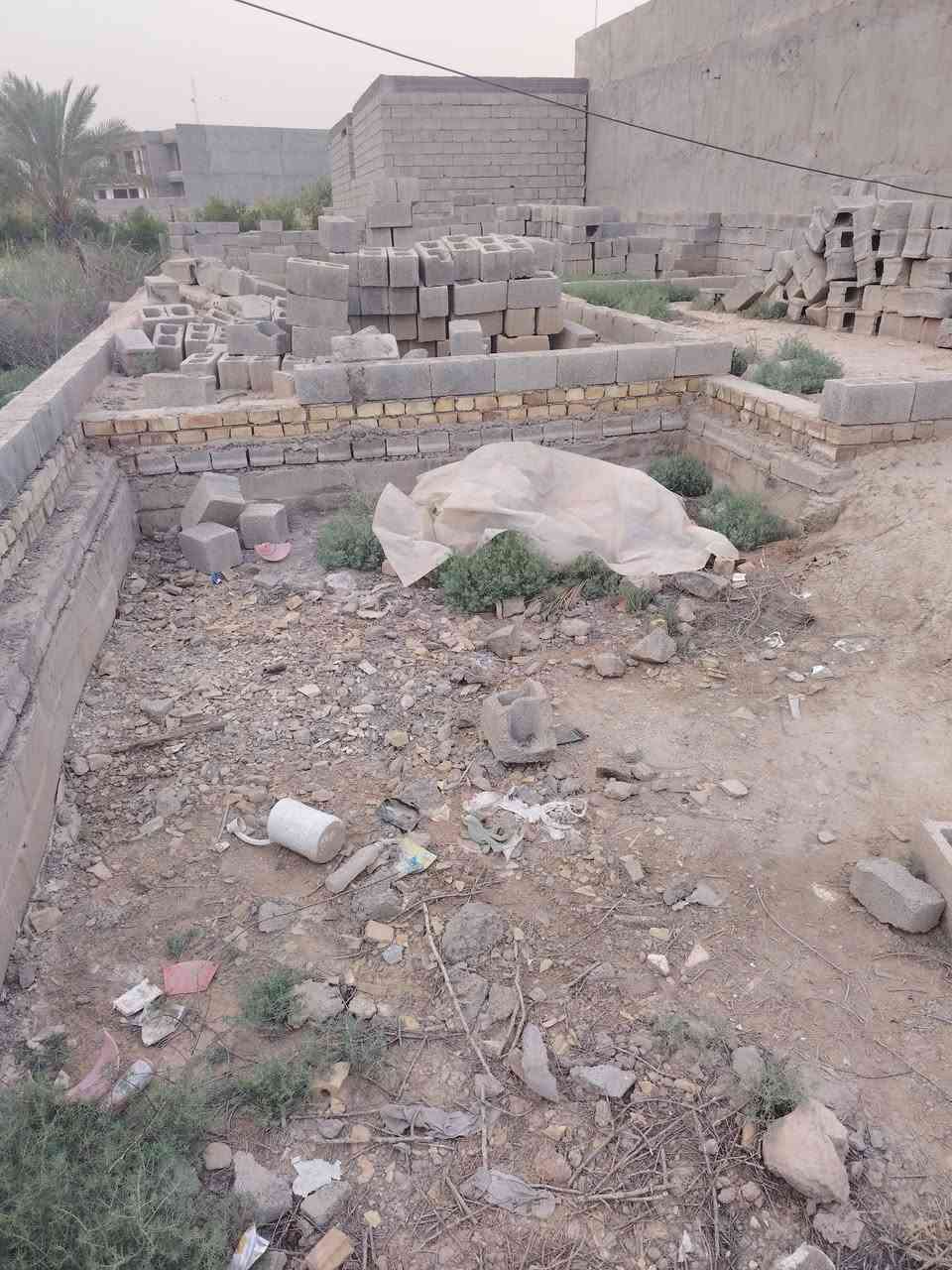 قطعه أرض ١٧٠ متر بستان بيت مشيوح
الوجه ٨ونص نزال ٢٠
بيها رباط مدفون وتقريبا ألف بلوكه
***********
***********

