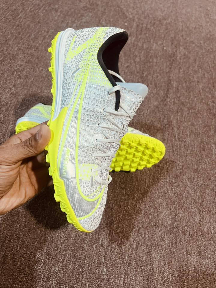 تحفه شرط تحفه
ميوركال 
اصلي باله 
قياس42 ًونص 
نضافه1/1 
اولئ شرط 
فول طبي 
اسم مستخدم 
السعر خاص 
توصيل موجود 
واتساب متوفر 
***********
