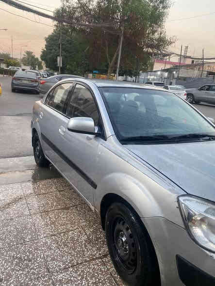 السلام عليكم
كيا ريو 2006
السياره مكفوله 
السعر ٧٣ ورقه
وهذا الرقم ***********
الرقم الجديد
