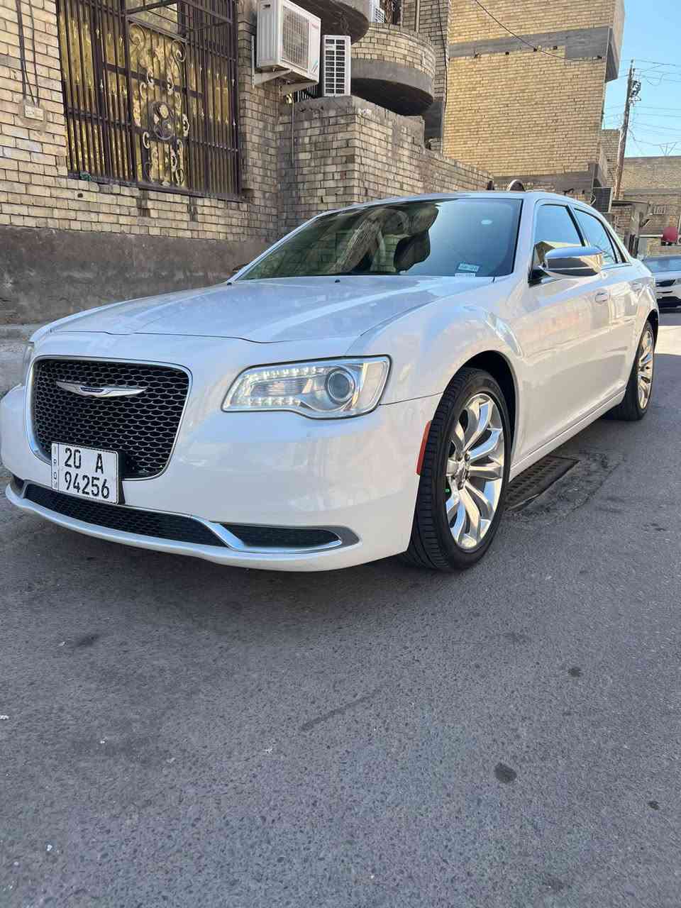 سلام عليكم أبامه للبيع2019 دخول جديد كتاب ضباط
رقم دياله تحويل ثاني يوم 
كلين كلين بدون اي ضربه مكفوله كفاله عامه من كلشي
مواصفات ترحيب
دخول ذكي
نقطه عميا
رقم الهاتف ***********
