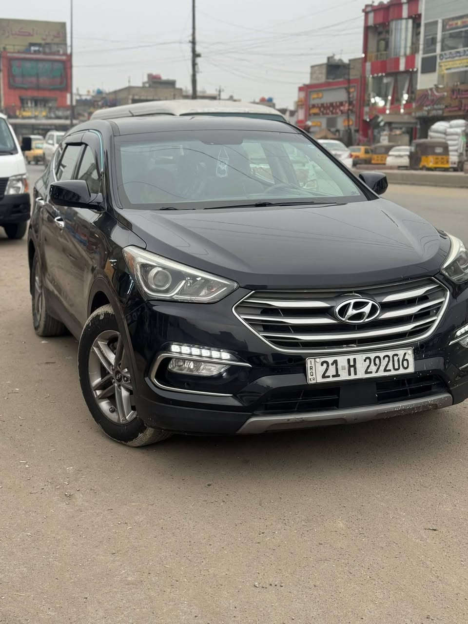 السلام عليكم سنتافي للبيع موديل ٢٠١٨ امريكية حادث جاملغ خلفي وربع قبق الجنطة سياره جاهزه تبريد تدفئة تخم تاير. ٥ راكب تبريد قطعتين مكينة ٢٤٠٠ جي دي شاشه وكامرة دواره ٣ وضعيات قياده فور ويل رادار امامي منضومة زنون  مكانها بغداد البلديات بيع او مراوس النترا 20 وفوك    سعر ( 148 )))
*********** ——— ***********
