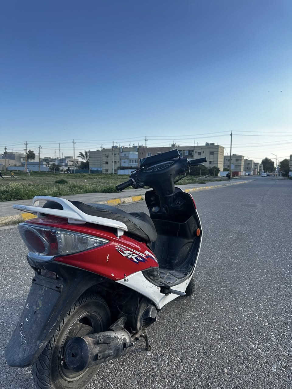 للبيع دراجة كامكو G4 🔥
دراجة قوية وشكلها حلو ومناسبة.
 • الموديل: كامكو G4
 • الحالة: نظيفة وعلى البلد
 • الماكينة: ممتازة وما بيها مشاكل
 • السعر: 600 (قابل للنقاش للجادين)

اللي عنده رغبة يشتري يتواصل خاص 📩
الدراجة نظيفة وتستاهل والسعر مناسب.
رقم الهاتف:***********
