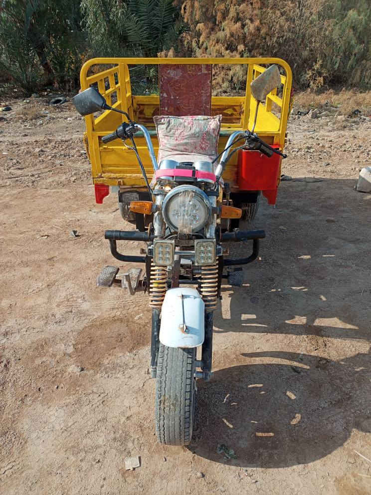 السلام عليكم ستوته مديل 13 رقم بيض وسنويه مكفوله من كلشي لسعر خاص مكان الشطره ‏‏‪***********‬‏
